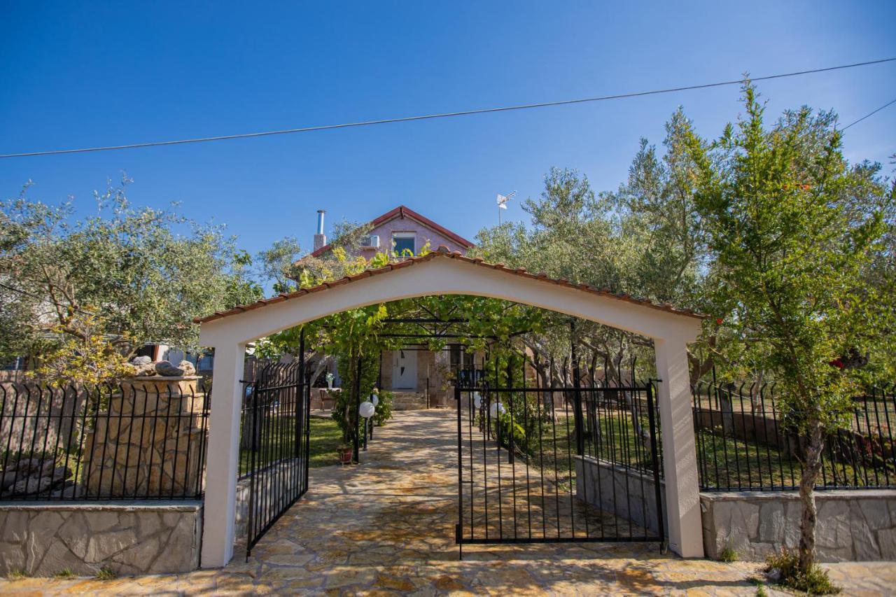 Villa Vergia Sozopoli Eksteriør billede