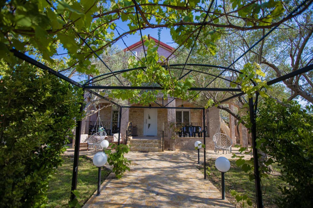 Villa Vergia Sozopoli Eksteriør billede